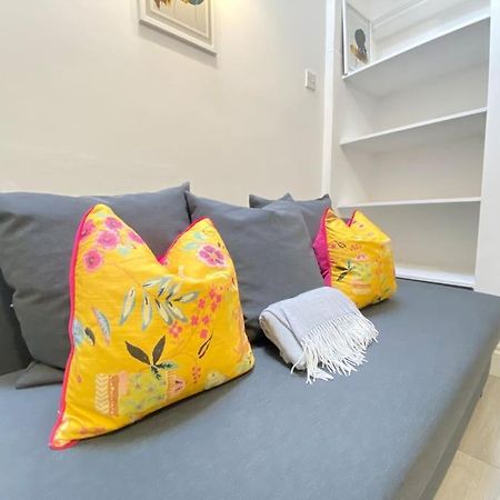 The Spotted Cat… London! Apartment Екстериор снимка