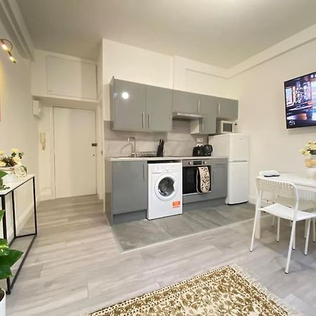 The Spotted Cat… London! Apartment Екстериор снимка