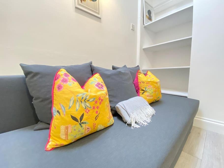 The Spotted Cat… London! Apartment Екстериор снимка